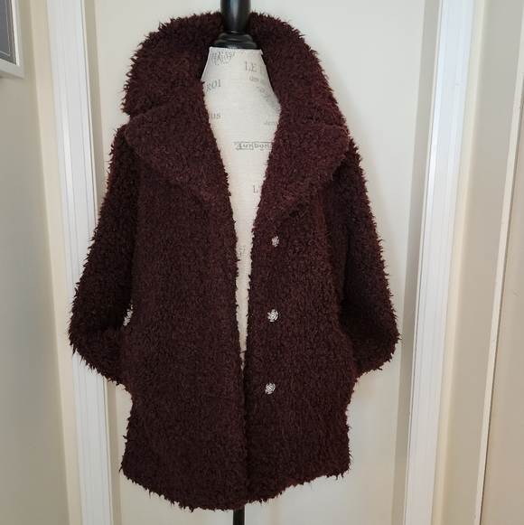 Celebrity Pink faux fur coat - Picture 6 of 10